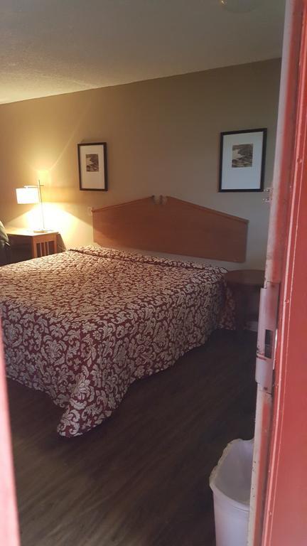 A2C Budget Hotel Atlanta Exterior photo